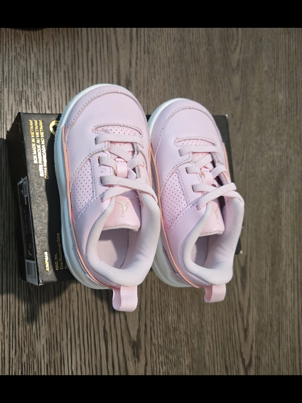 Jordan Flight Court TD Sneaker Pink White Leather 7C automatic BNWT AT-1/96